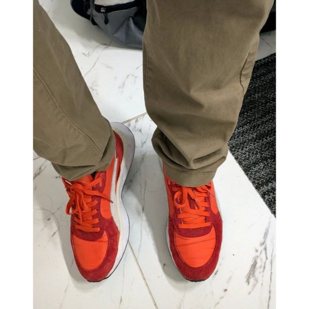 Puma Wild Rider Pickup Men’s US 9.5 Urban Red Sneakers